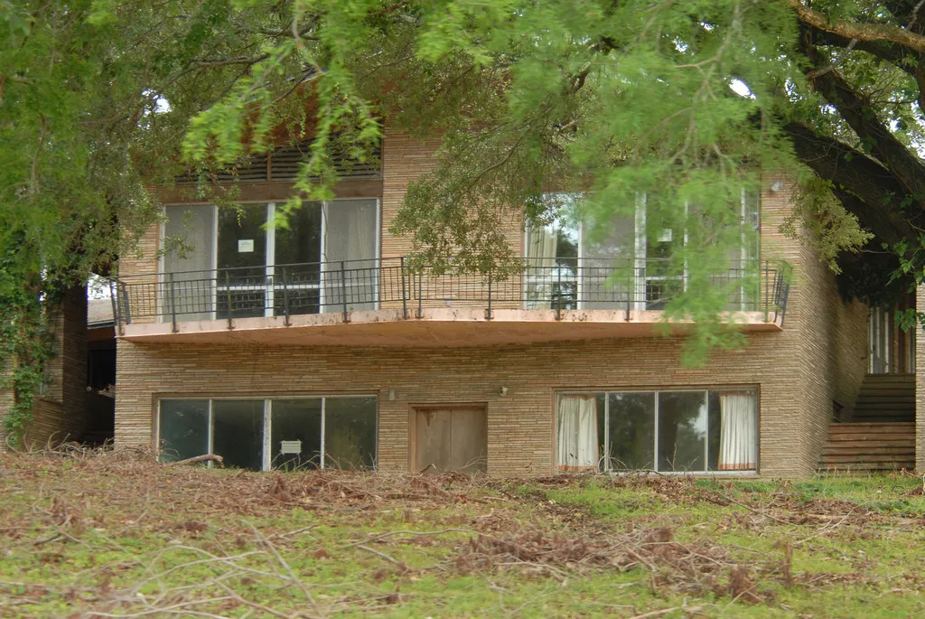 Split level house with wide open spaces and plenty of glass to see the beautiful landscape