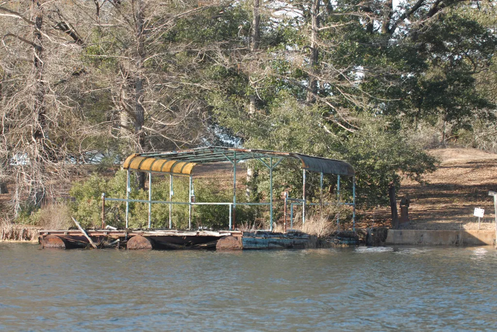 2010 photo of the ferry