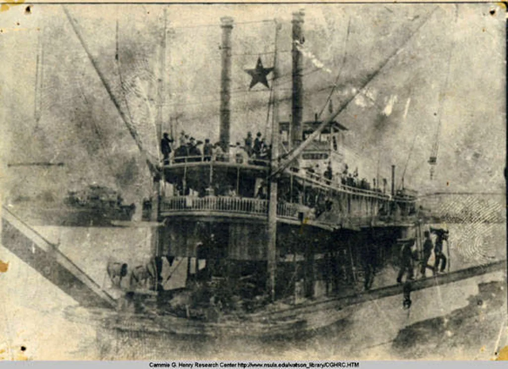 Steamboat in Natchitoches, on Cane River along what is now Front Street, in the early 1900s. Photo from Cammie Henry Research Library