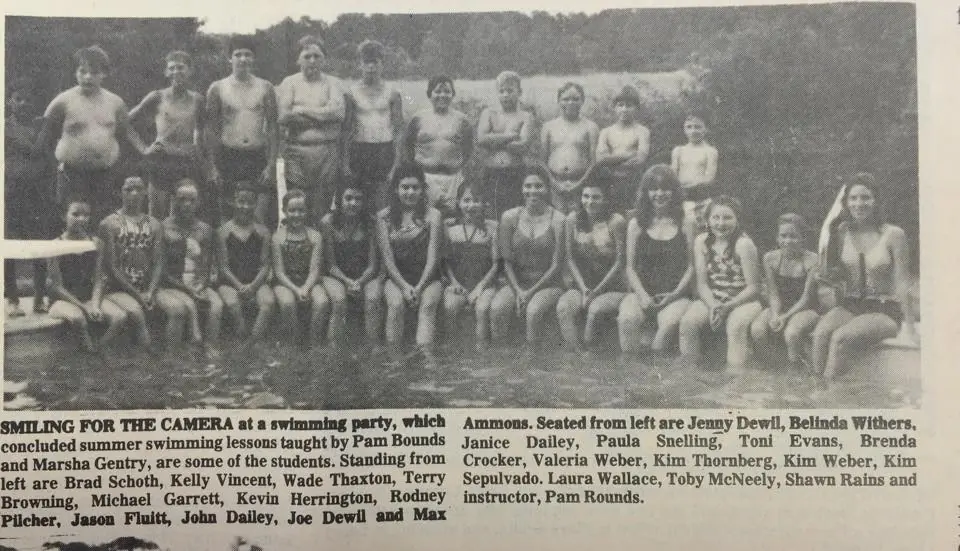 Photograph from the Facebook post “80s?”