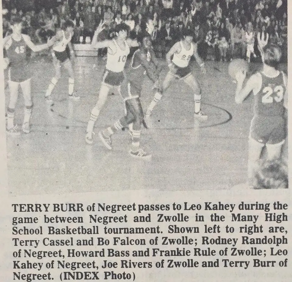 Photograph from the Facebook post “Some 1972 basketball”