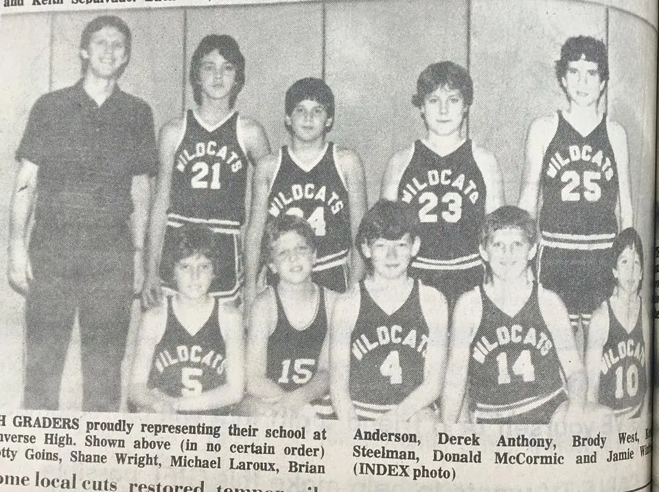 Photograph from the Facebook post “86”