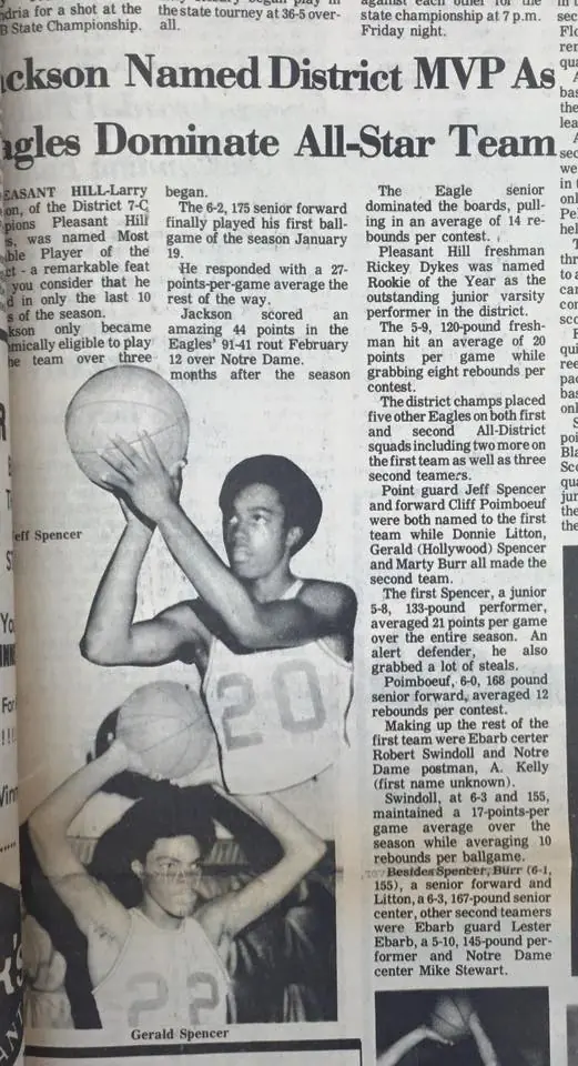 Photograph from the Facebook post “1980 basketball”