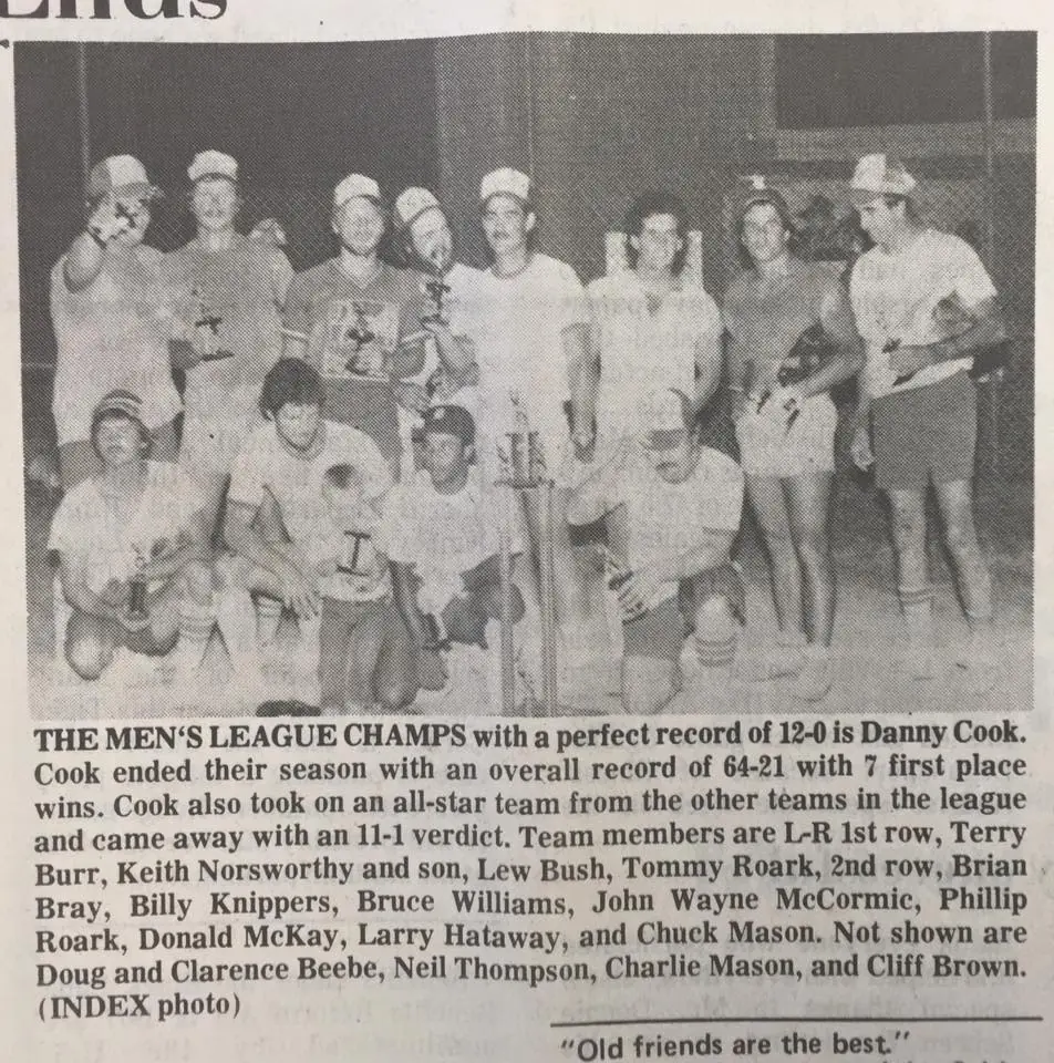 Photograph from the Facebook post “Fall ball league 80s.”