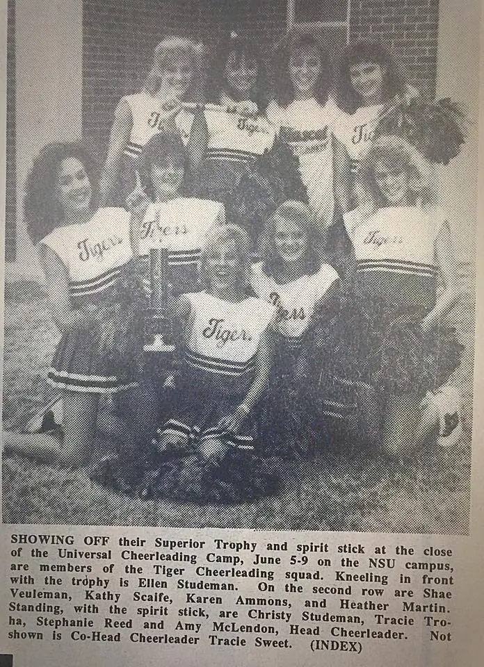 Photograph from the Facebook post “1988”