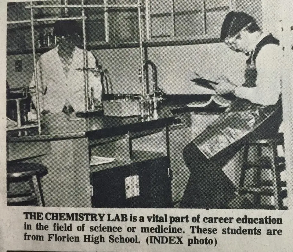 Photograph from the Facebook post “1974.”