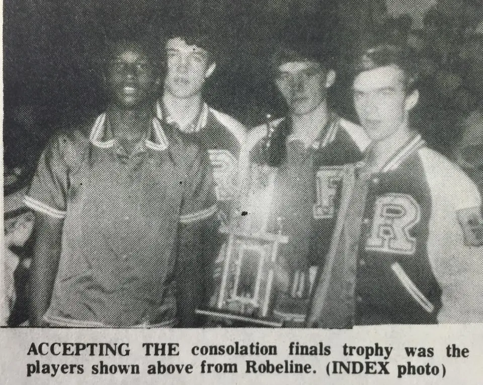 Photograph from the Facebook post “1974”