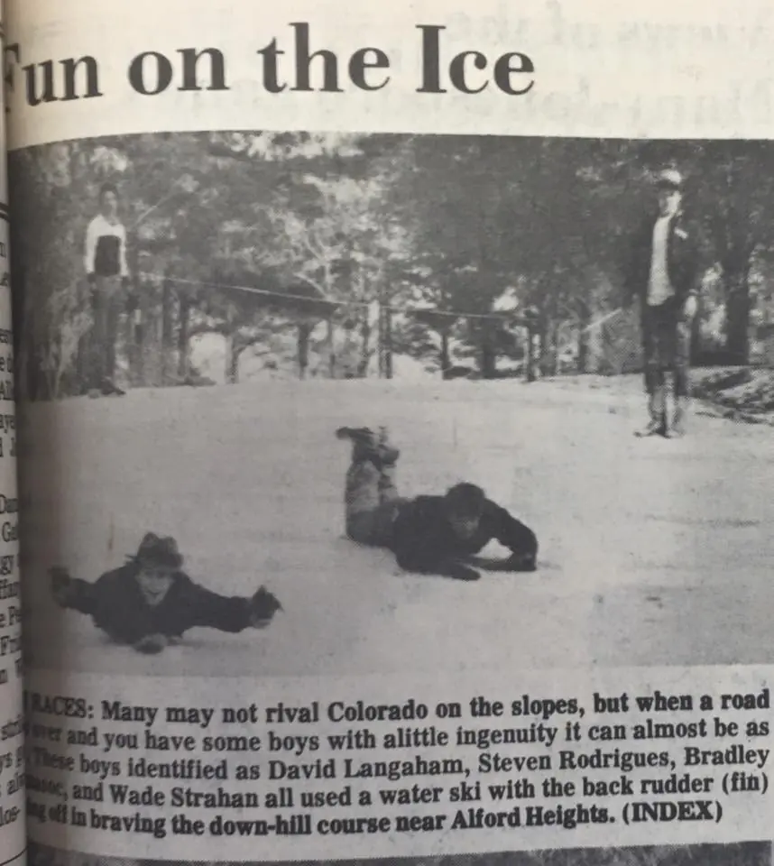 Photograph from the Facebook post “1985”