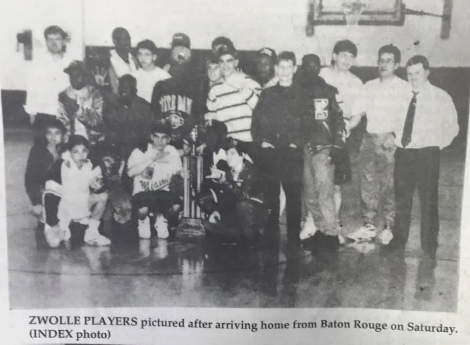 Photograph from the Facebook post “1992.”