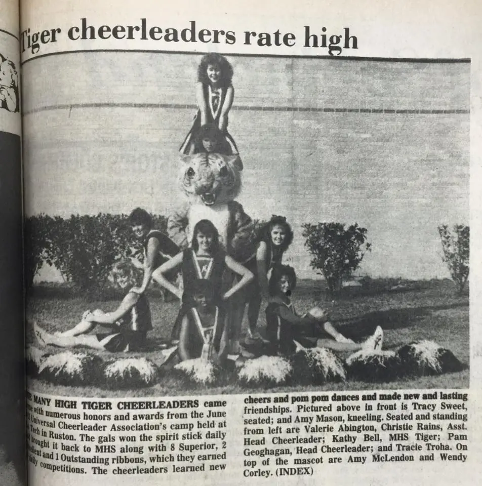Photograph from the Facebook post “1987”