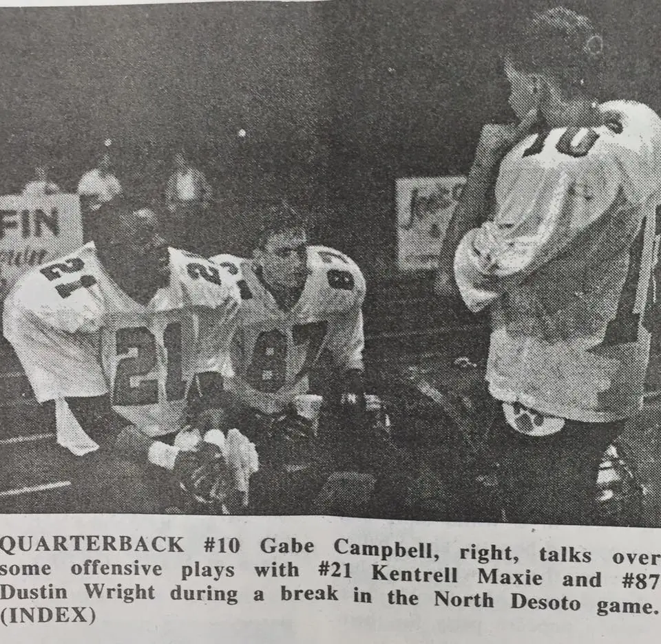 Photograph from the Facebook post “1995”