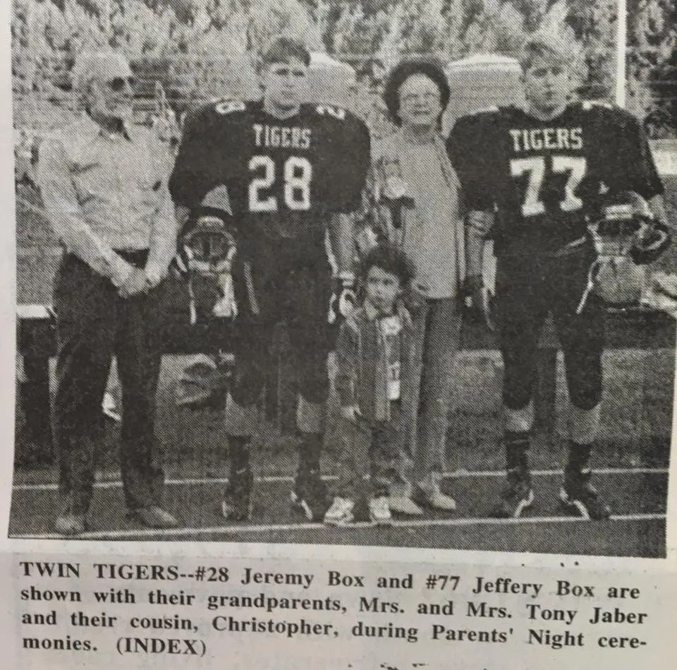 Photograph from the Facebook post “1995”