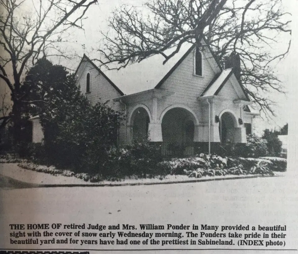 Photograph from the Facebook post “1973.”