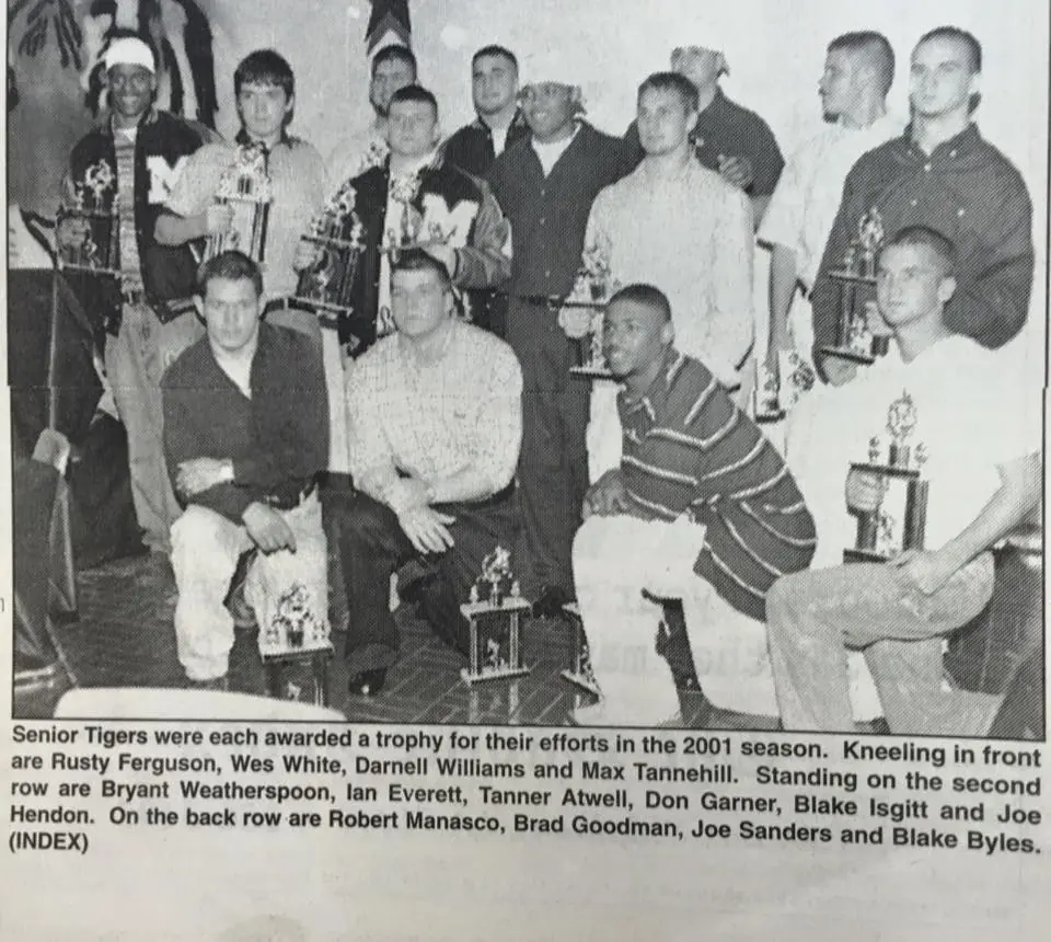 Photograph from the Facebook post “2002”
