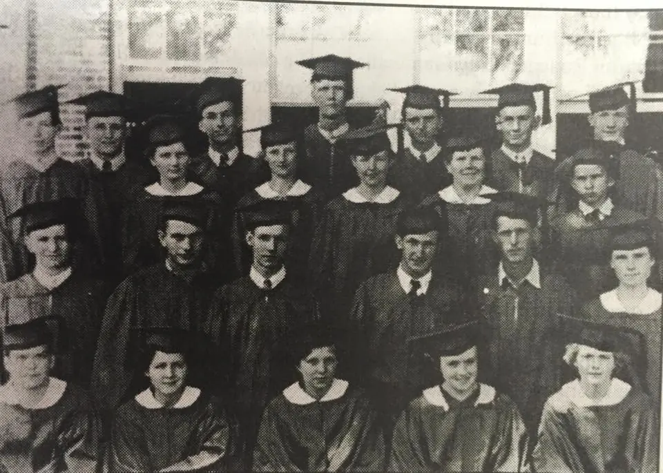 Photograph from the Facebook post “1938 Florien graduates.”