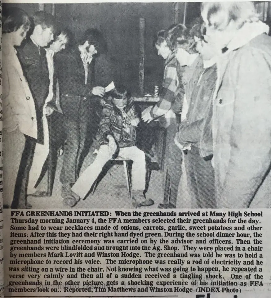 Photograph from the Facebook post “1972”