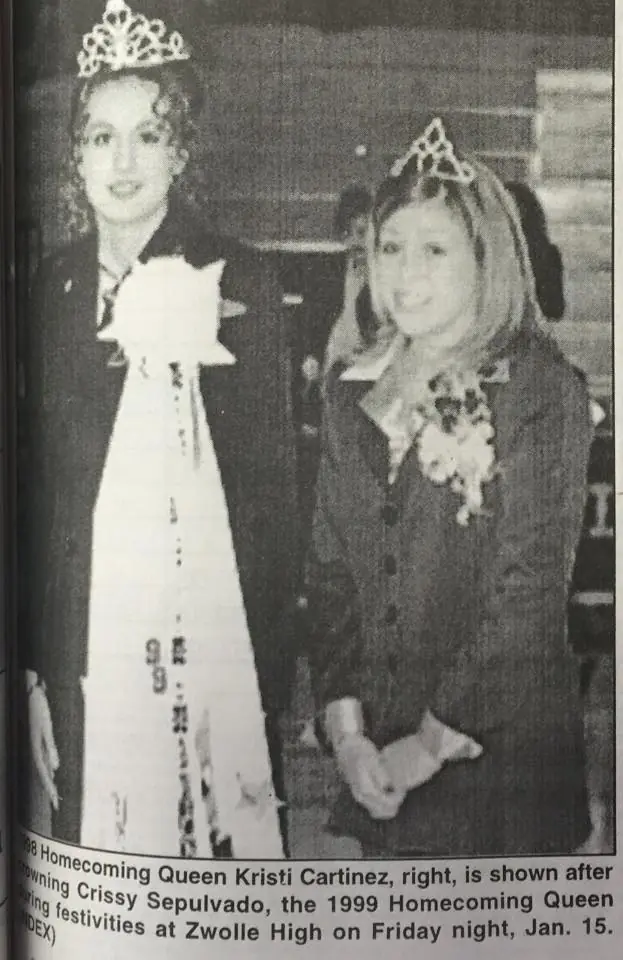 Photograph from the Facebook post “1999”