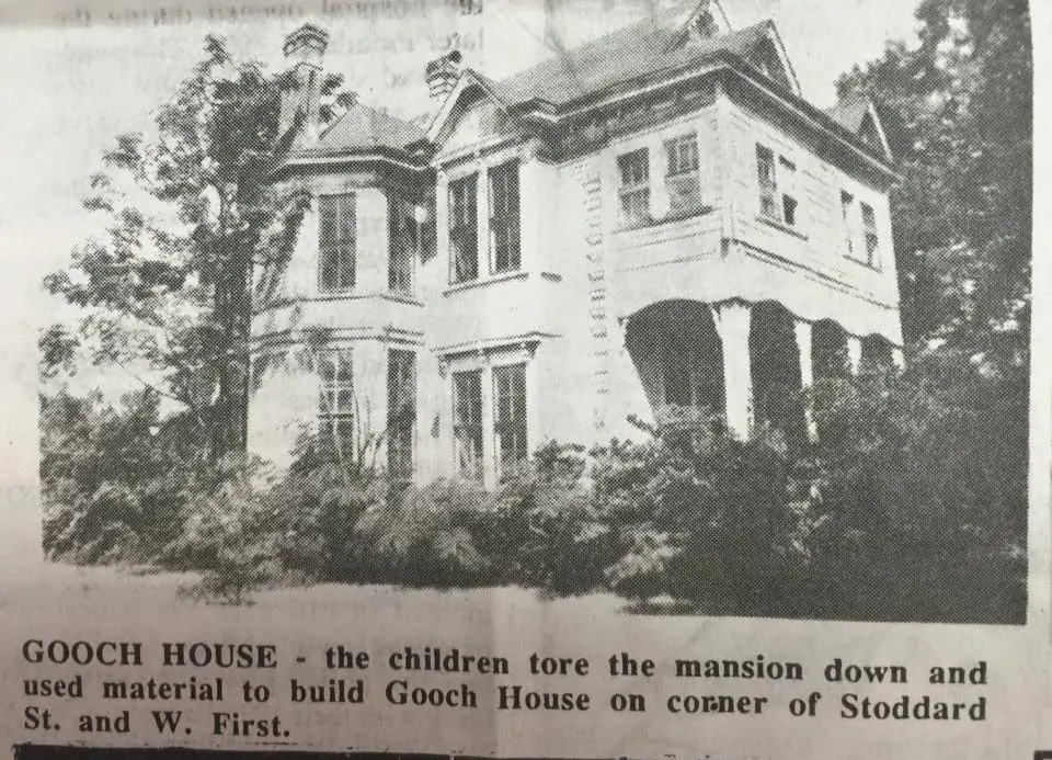 Photograph from the Facebook post “I think in Pleasant Hill”