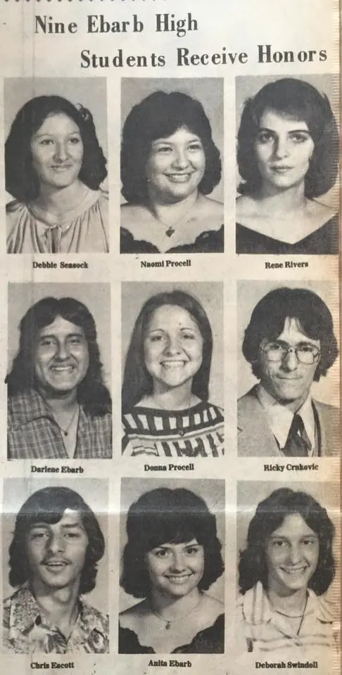 Photograph from the Facebook post “78”