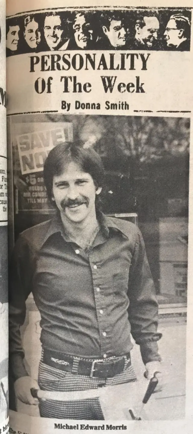 Photograph from the Facebook post “1975”