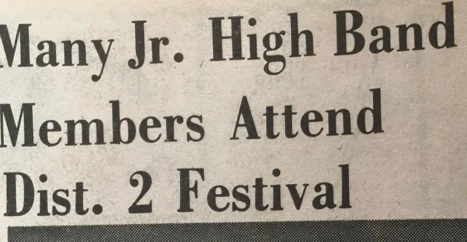 Photograph from the Facebook post “1975”