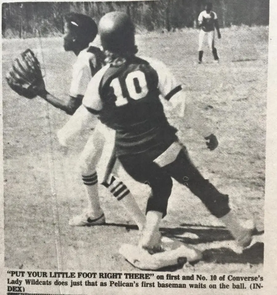 Photograph from the Facebook post “1983.”