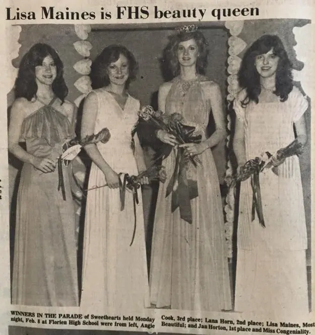 Photograph from the Facebook post “1982”