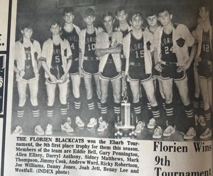 Photograph from the Facebook post “1973”