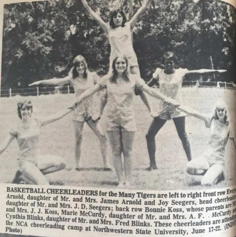 Photograph from the Facebook post “1973 this and that and that and this”
