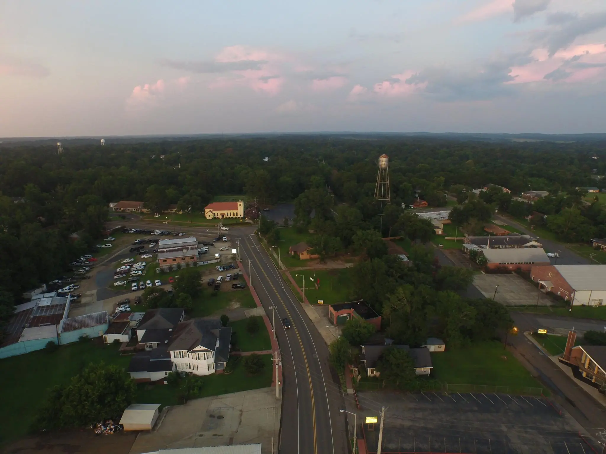 Photograph from the Facebook post “Many, looking towards St.”