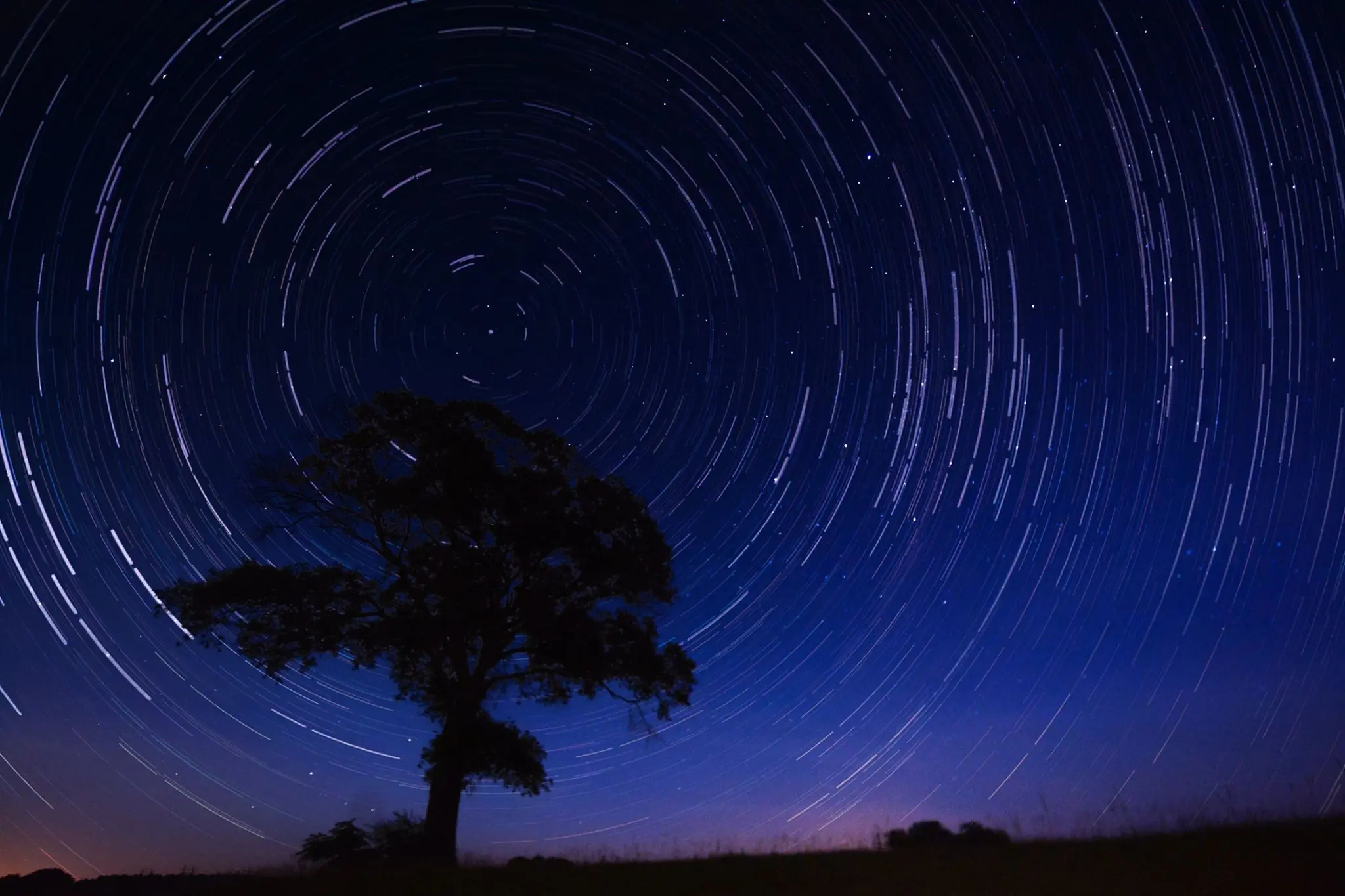 Photograph from the Facebook post “Looking towards Ursa Major, and taking a series of photographs at Dr.”