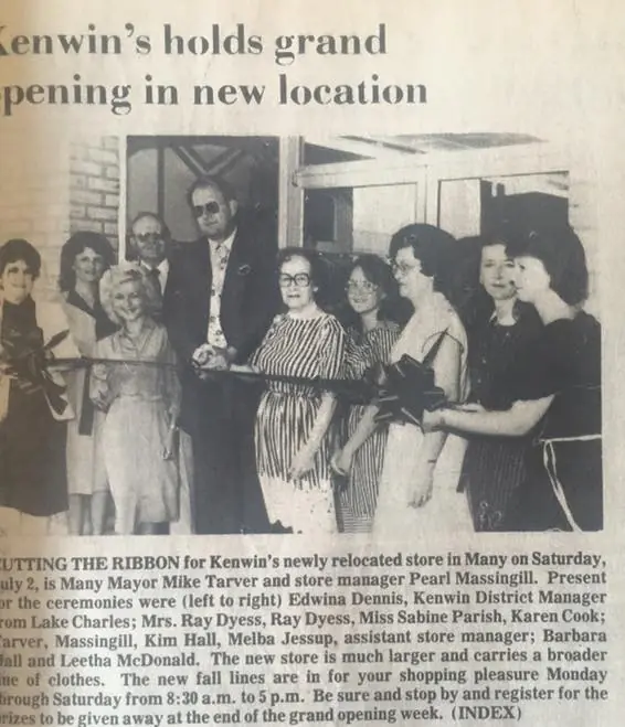 Photograph from the Facebook post “From 1983”