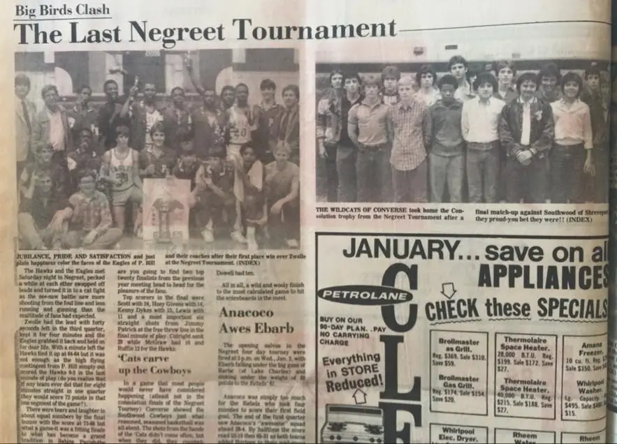 Photograph from the Facebook post “From 1985.”