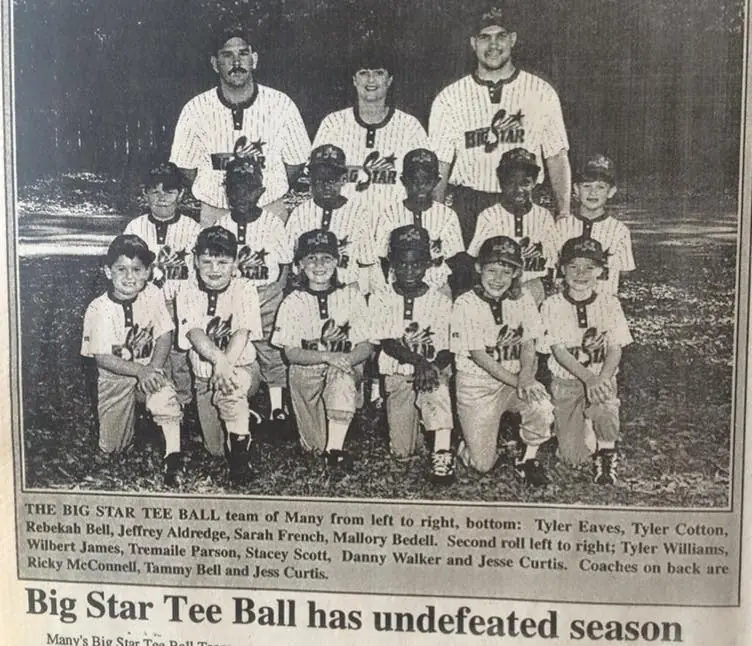 Photograph from the Facebook post “1996 softball and baseball”