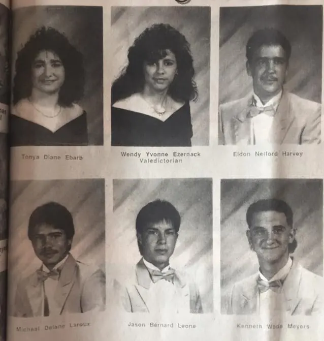 Photograph from the Facebook post “Ebarb High 1992 grads.”