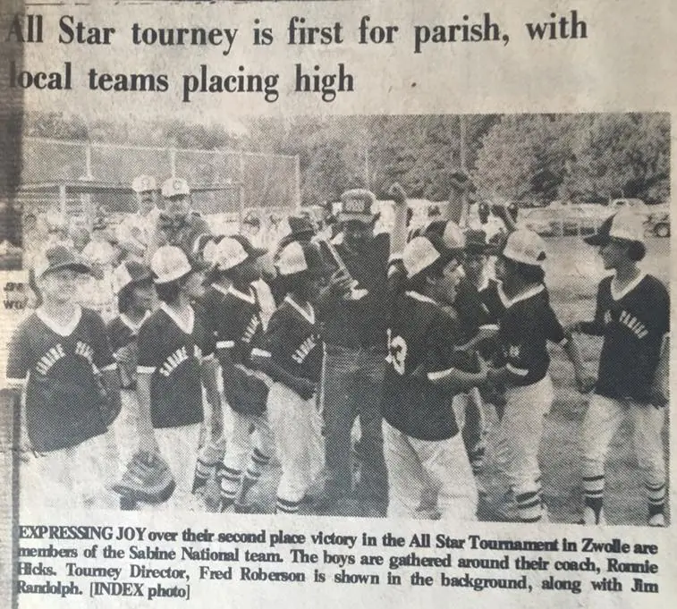Photograph from the Facebook post “1978, play ball!”