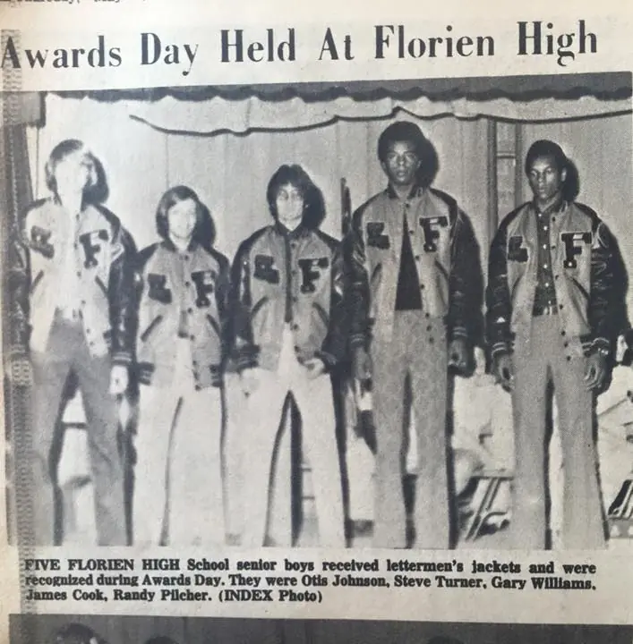 Photograph from the Facebook post “Florien High awards day in 1976”