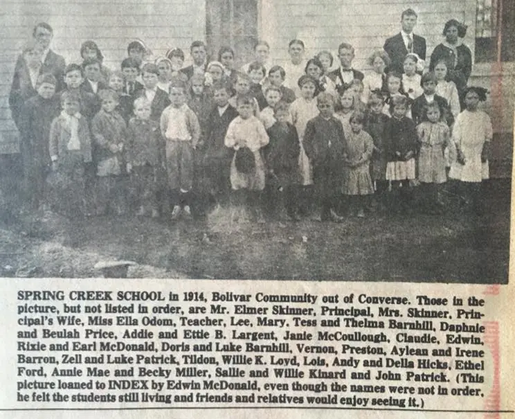 Photograph from the Facebook post “Spring Creek School in 1914.”