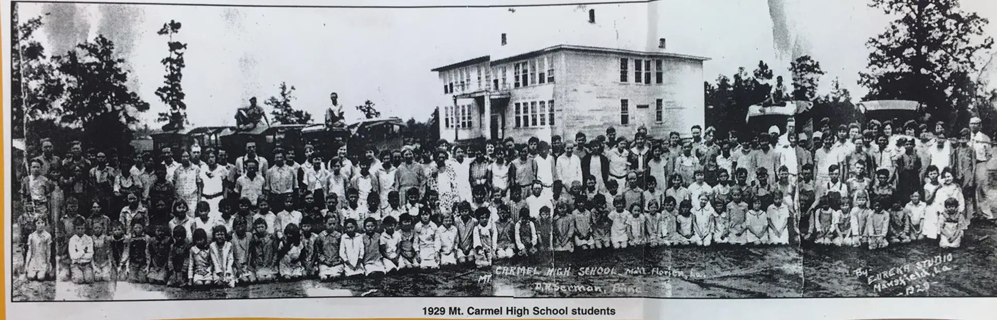 Photograph from the Facebook post “1929 Mount Carmel School”