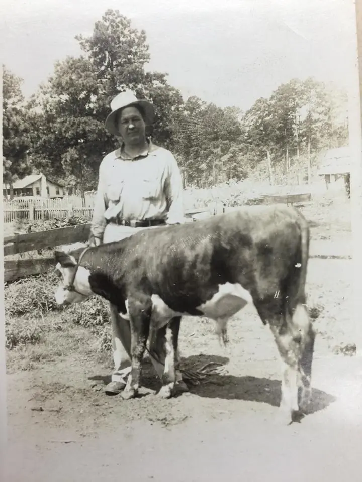Photograph from the Facebook post “An ag teacher in Sabine Parish.”