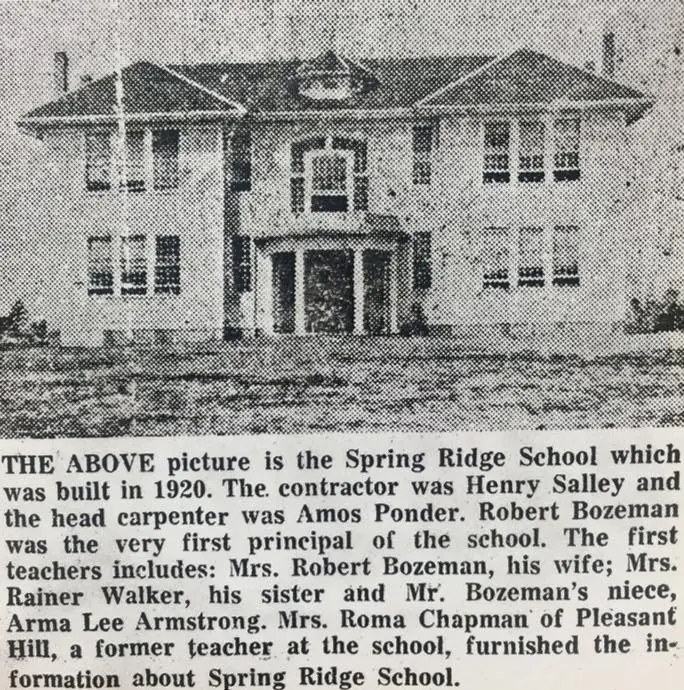 Photograph from the Facebook post “Spring Ridge School, built in 1920.”