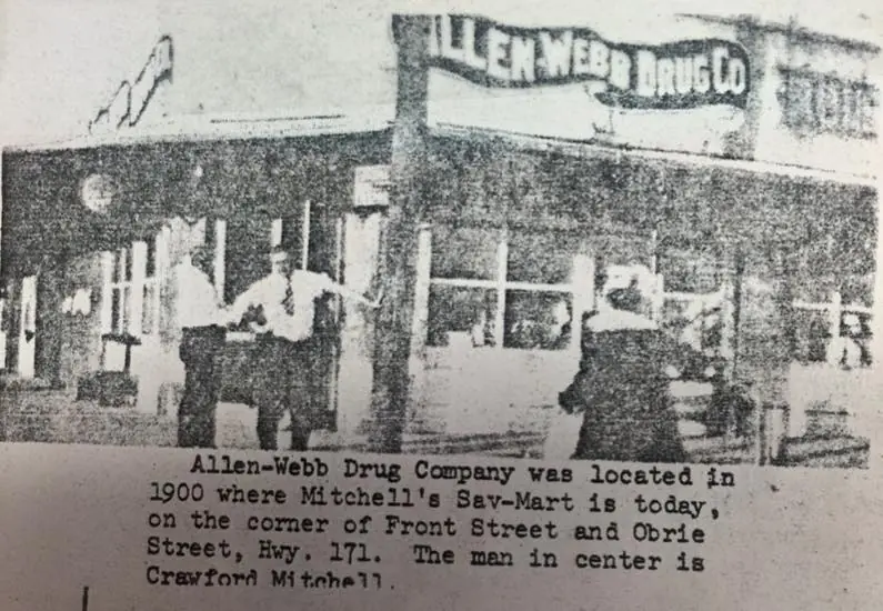 Photograph from the Facebook post “Allen-Webb Drug Co in Zwolle.”