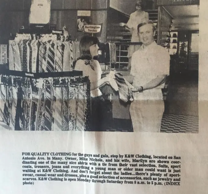 Photograph from the Facebook post “1970s businesses.”