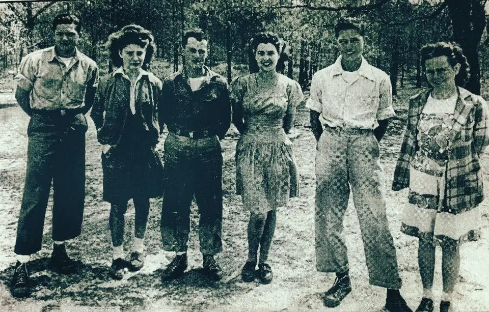 Photograph from the Facebook post “The last graduating class of Fisher High School, in 1946.”