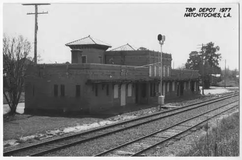 Photograph from the Facebook post “Natchitoches Railroad Depot, 1977.”