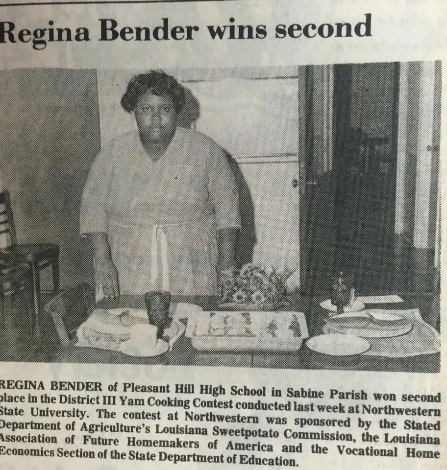Photograph from the Facebook post “1980, Regina Bender”