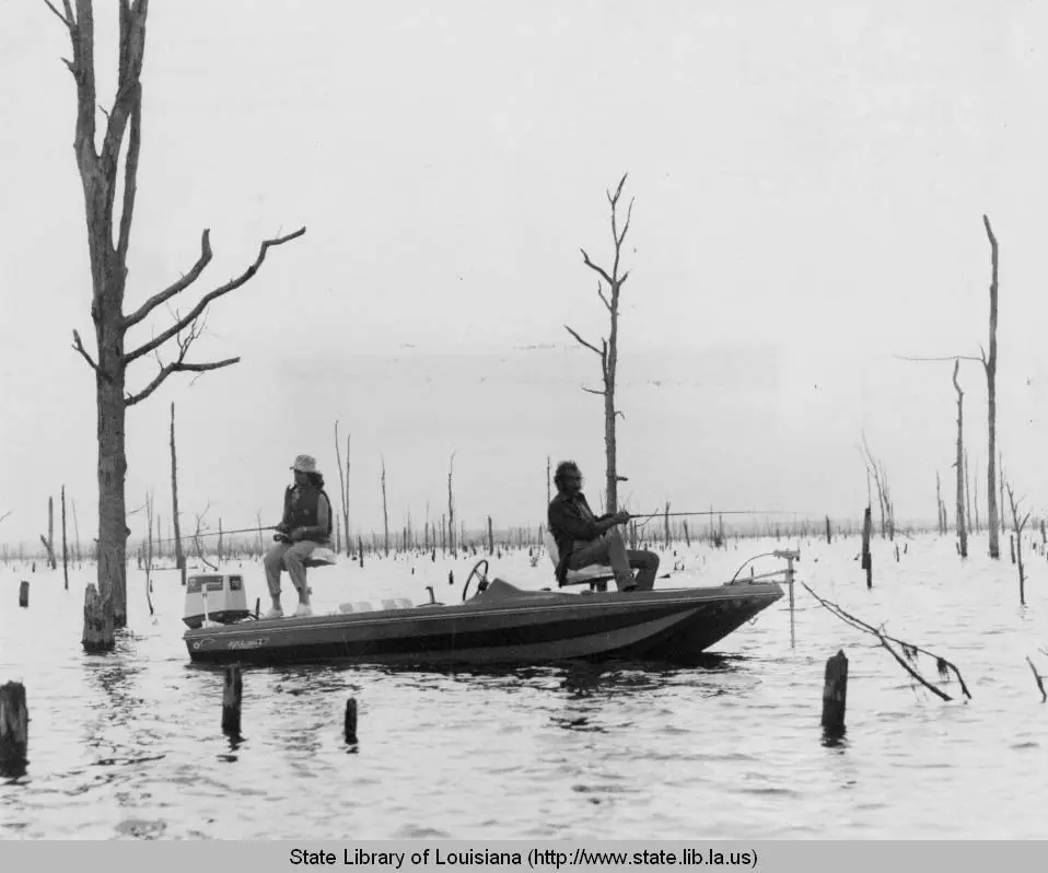Photograph from the Facebook post “Fishing on Toledo Bend in the 1970s.”