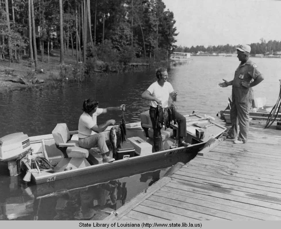 Photograph from the Facebook post “Fishing Toledo Bend in the 1970s.”