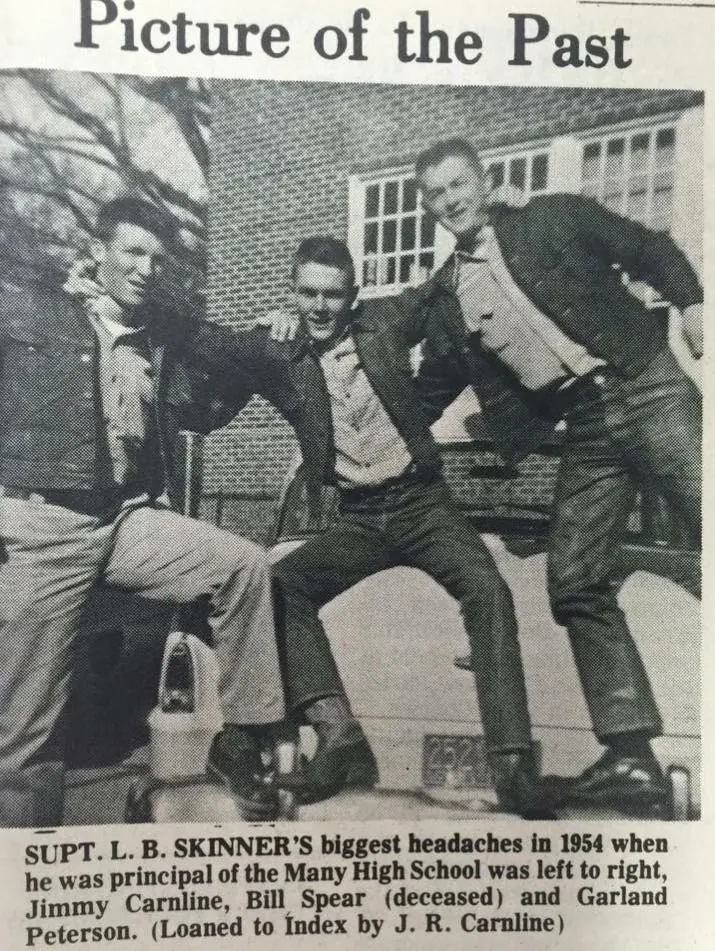 Photograph from the Facebook post “Fun times, 1954”