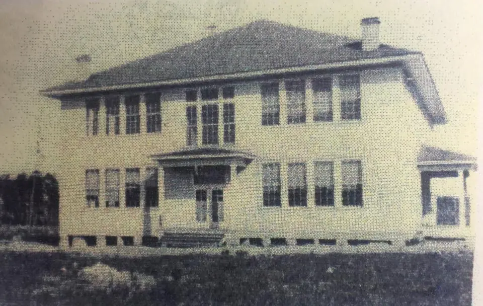 Photograph from the Facebook post “Peason High School.”